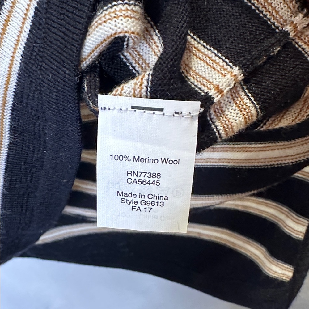 Madewell 100% Merino wool crew neck sweater.  Black with tan and cream.  VGUC - Picture 3 of 6